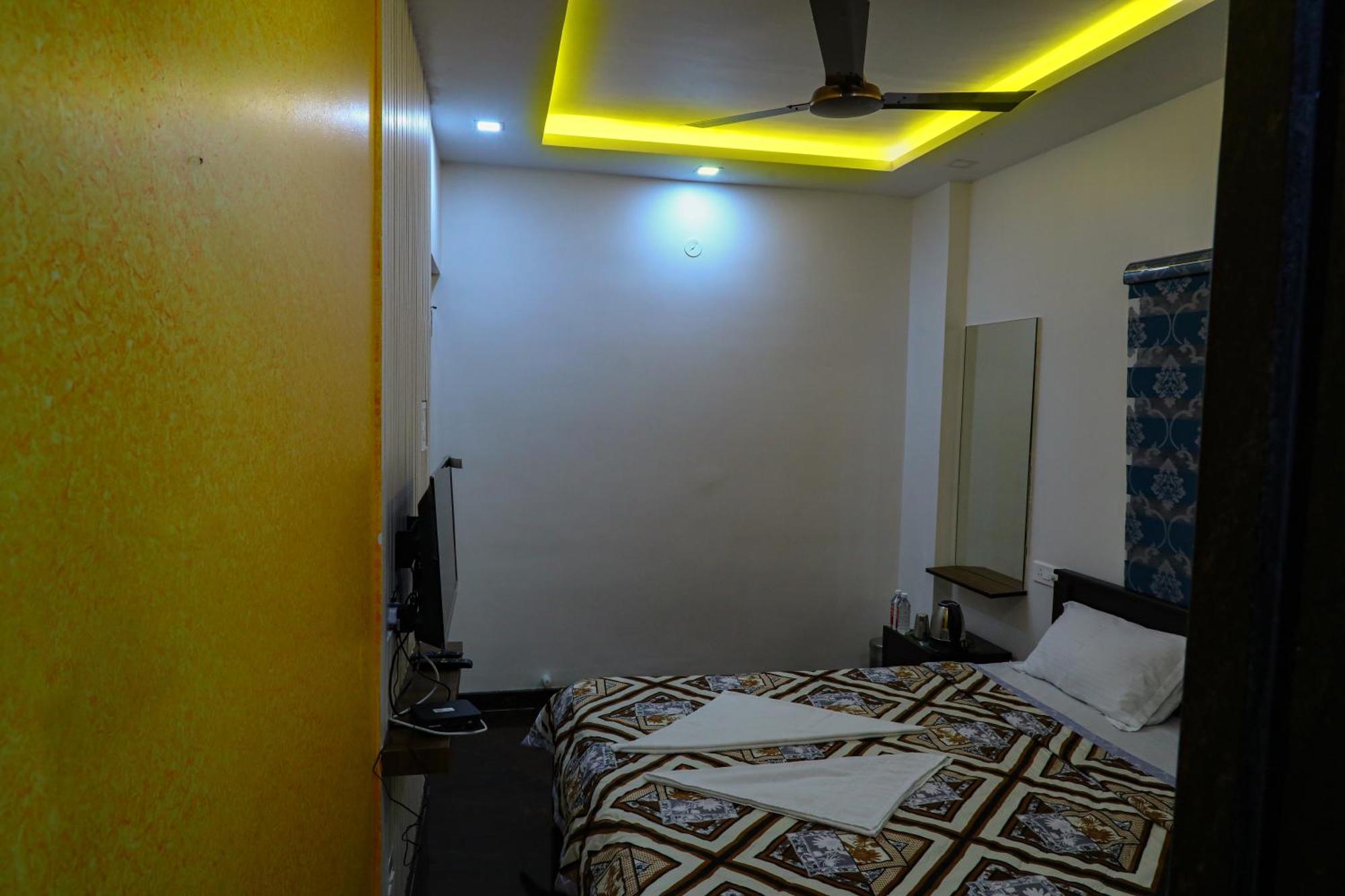 Jp Residency Hotel Yelagiri Exterior foto