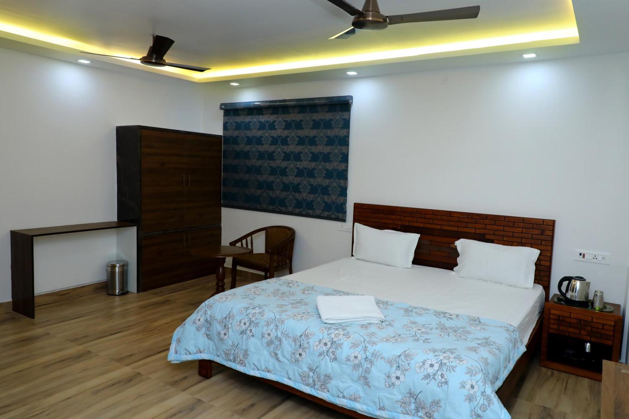 Jp Residency Hotel Yelagiri Exterior foto
