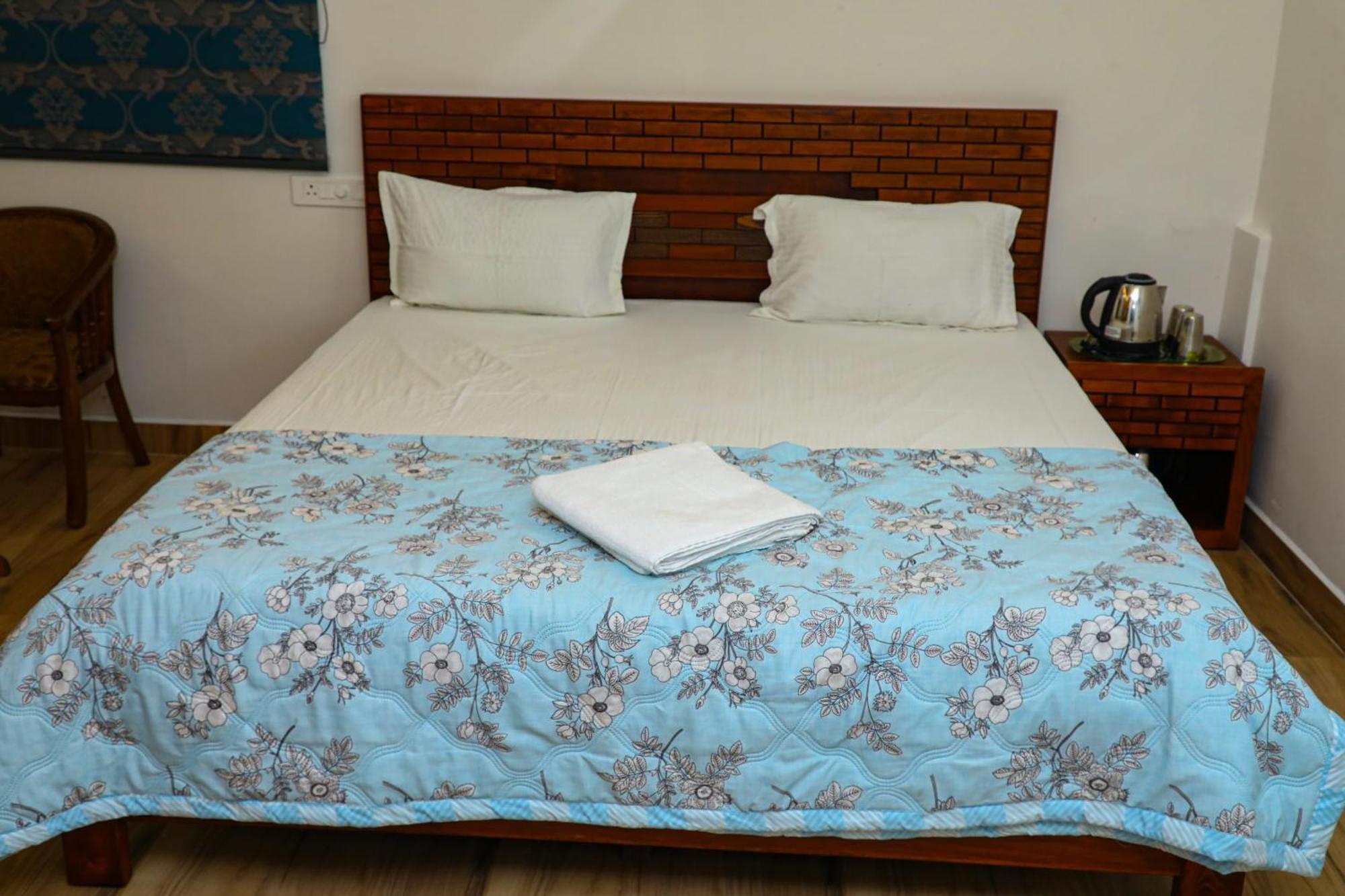 Jp Residency Hotel Yelagiri Exterior foto