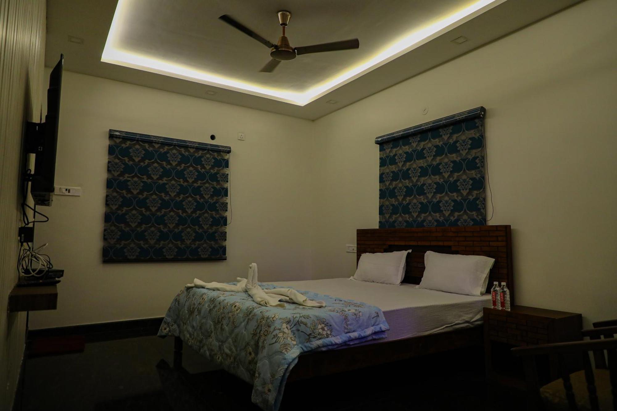 Jp Residency Hotel Yelagiri Exterior foto