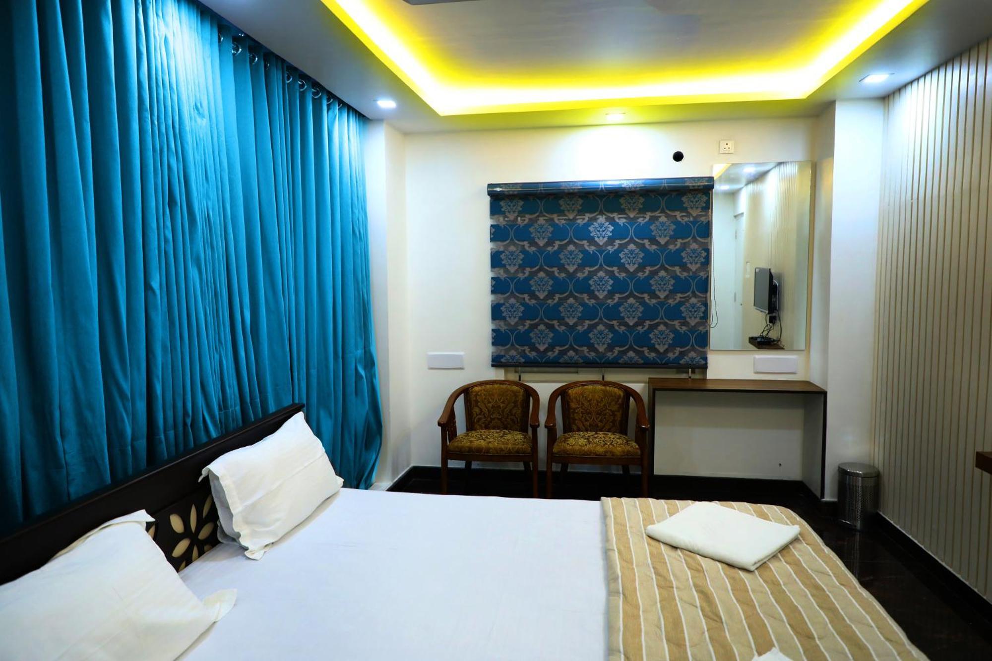 Jp Residency Hotel Yelagiri Exterior foto