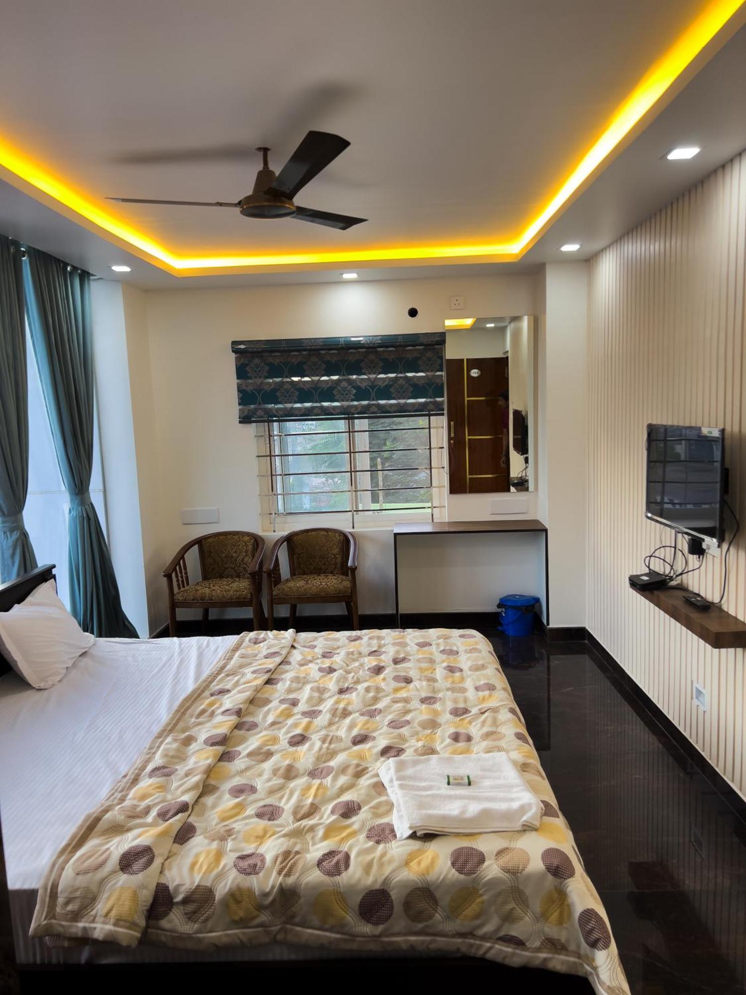 Jp Residency Hotel Yelagiri Exterior foto